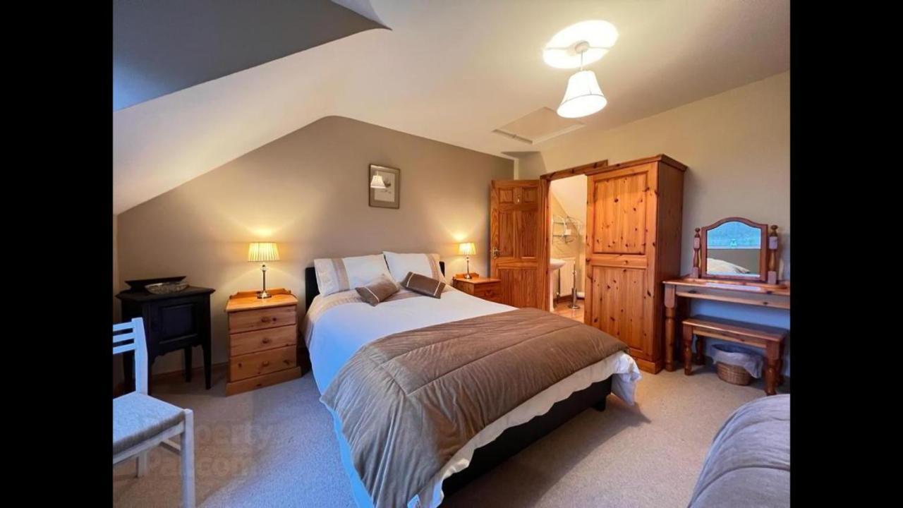Asdee House Bed & Breakfast Bushmills Exterior photo